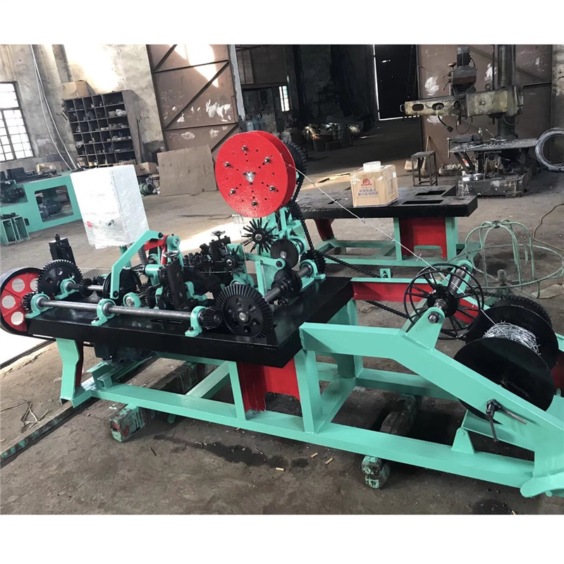 cs b barbed wire making machine